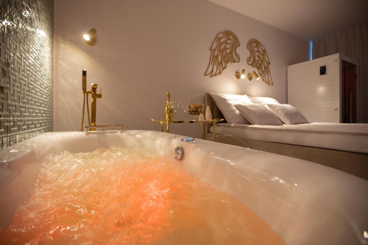 Apartament Gold Sauna&Jacuzzi Kołobrzeg Εξωτερικό φωτογραφία